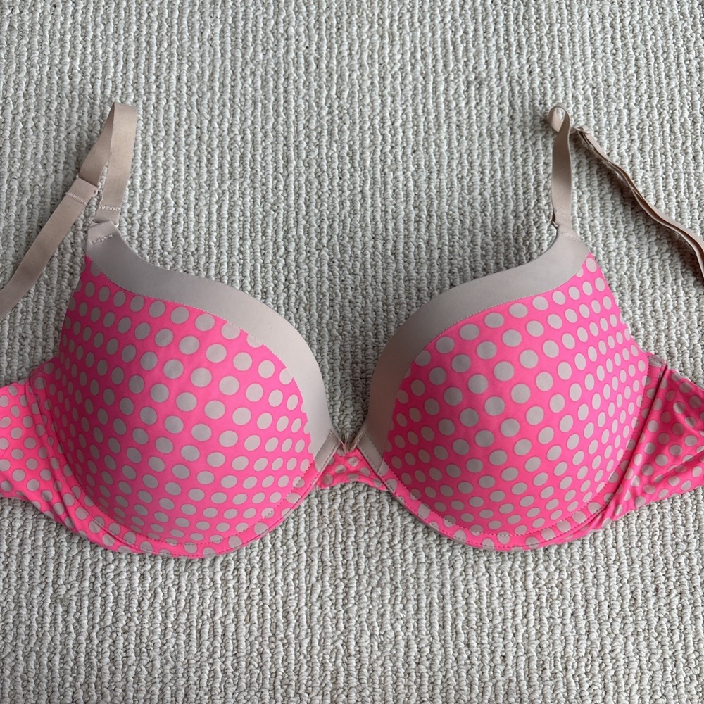 Victoria's Secret Pink Campus Push Up 36D polka dot underwire padded Bra